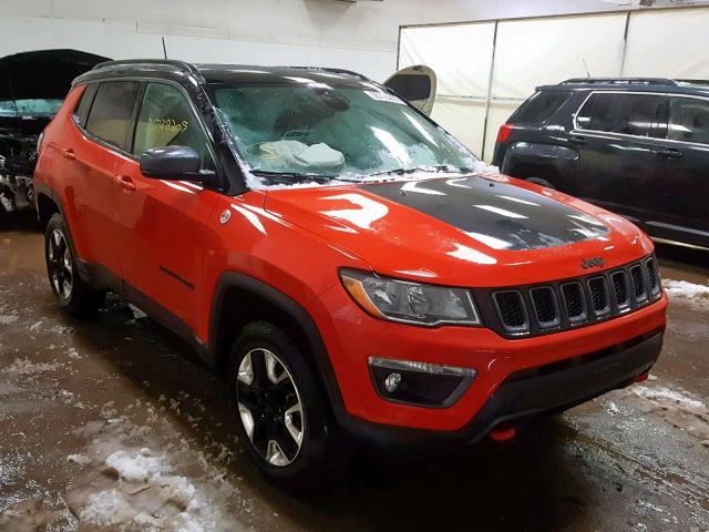 3C4NJDDB7JT345939 - 2018 JEEP COMPASS TR ORANGE photo 1