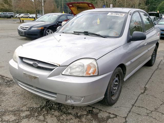 KNADC125546323967 - 2004 KIA RIO SILVER photo 2