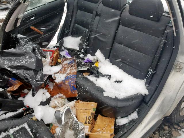 WVWPD63B0XE460128 - 1999 VOLKSWAGEN PASSAT GLX 银色 照片 6