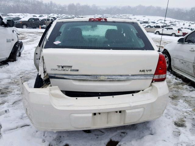 1G1ZT628X5F101788 - 2005 CHEVROLET MALIBU MAX WHITE photo 10