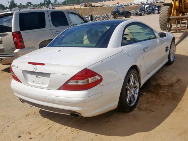 WDBSK71F77F129325 - 2007 MERCEDES-BENZ SL 550 WHITE photo 4