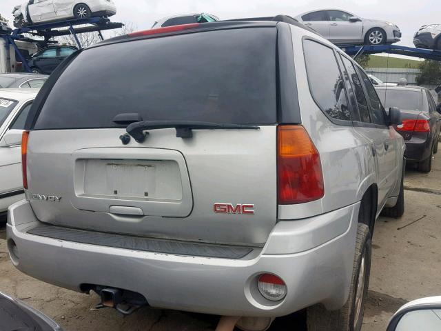 1GKDS13S072159635 - 2007 GMC ENVOY SILVER photo 4