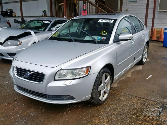 YV1MS390982374830 - 2008 VOLVO S40 2.4I SILVER photo 2