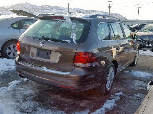 3VWPL7AJ6DM666348 - 2013 VOLKSWAGEN JETTA TDI BROWN photo 4