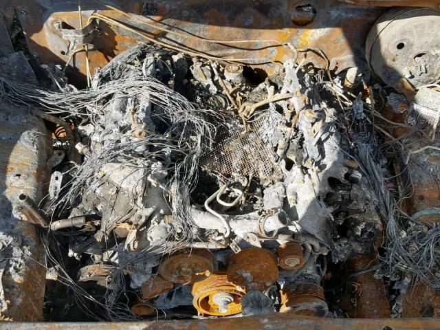 5TFDY5F12HX666092 - 2017 TOYOTA TUNDRA CRE BURN photo 7