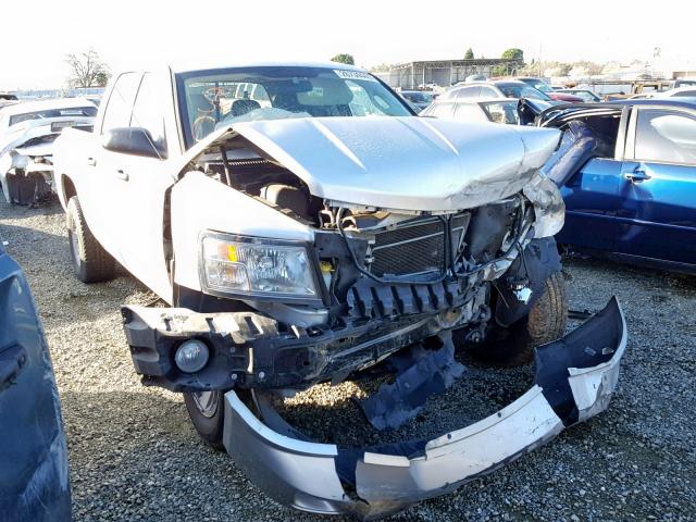 1D7HE48N48S598191 - 2008 DODGE DAKOTA QUA SILVER photo 1