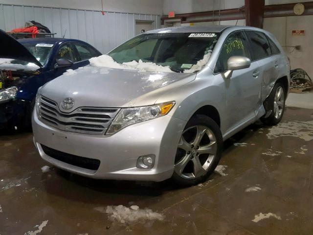 4T3BK11A59U001962 - 2009 TOYOTA VENZA BASE SILVER photo 2