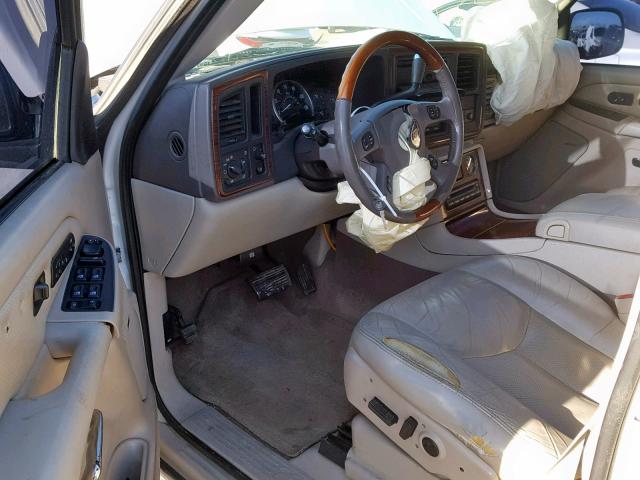 1GYEK63N94R229749 - 2004 CADILLAC ESCALADE L WHITE photo 9