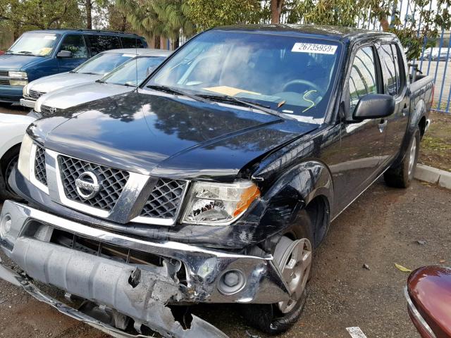 1N6AD07U08C405784 - 2008 NISSAN FRONTIER C BLACK photo 2