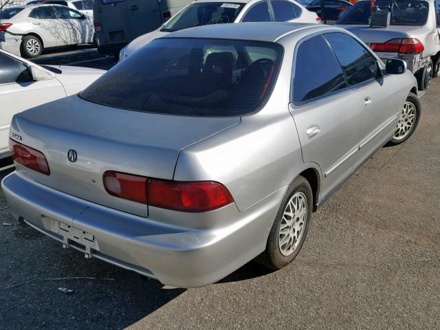 JH4DB7559WS007226 - 1998 ACURA INTEGRA LS SILVER photo 4