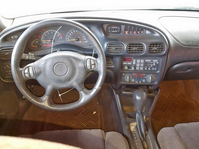 1G2WP52K62F183751 - 2002 PONTIAC GRAND PRIX SILVER photo 9