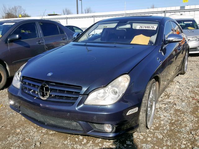 WDDDJ76X56A055368 - 2006 MERCEDES-BENZ CLS 55 AMG BLUE photo 2