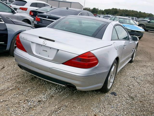 WDBSK75F53F025209 - 2003 MERCEDES-BENZ SL 500R SILVER photo 4