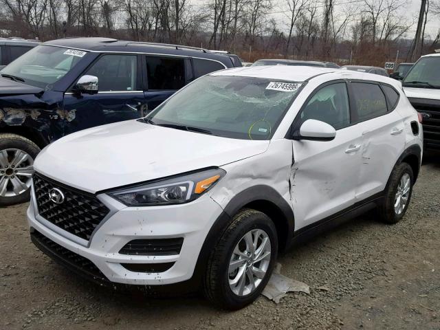 KM8J23A42KU884905 - 2019 HYUNDAI TUCSON SE WHITE photo 2