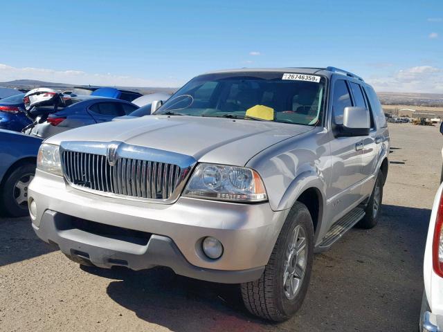 5LMEU88HX5ZJ03148 - 2005 LINCOLN AVIATOR 银色 照片 2