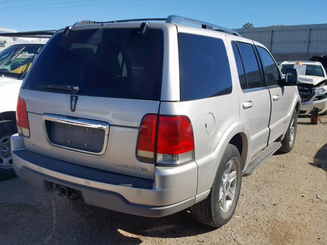 5LMEU88HX5ZJ03148 - 2005 LINCOLN AVIATOR 银色 照片 4