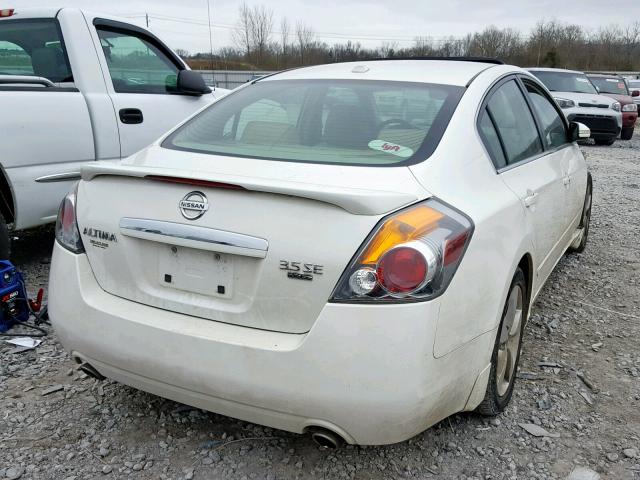 1N4BL21EX7C167485 - 2007 NISSAN ALTIMA 3.5 WHITE photo 4