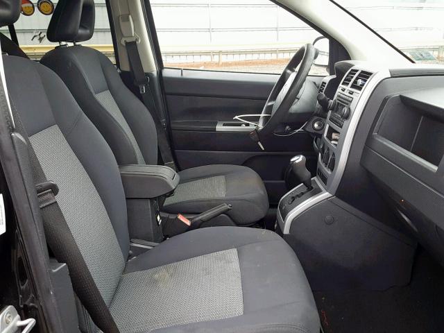 1J8FT47WX8D706389 - 2008 JEEP COMPASS SP შავი ფოტო 5