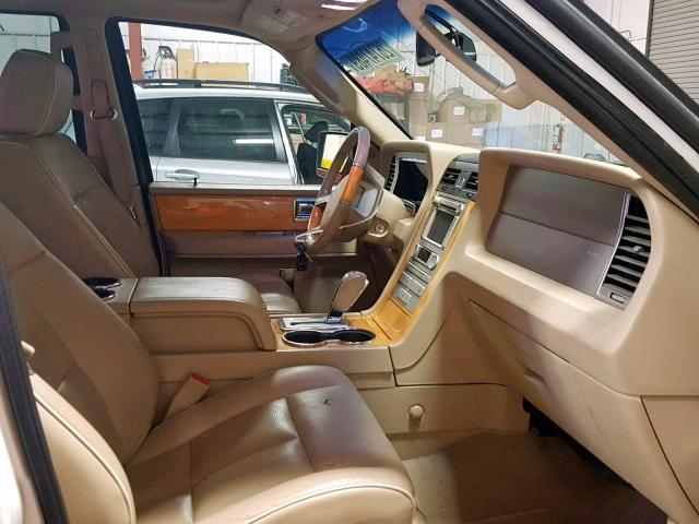 5LMFU28517LJ09126 - 2007 LINCOLN NAVIGATOR 白色 照片 5