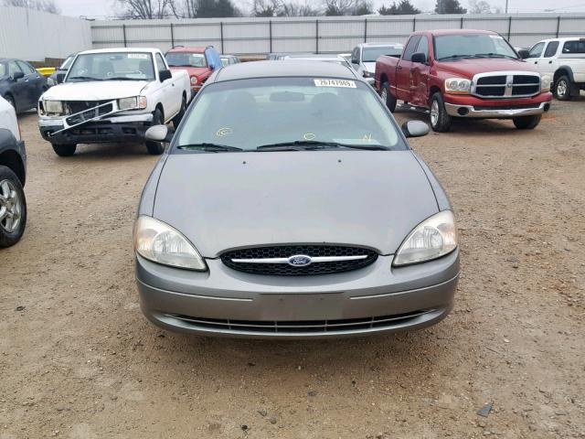 1FAFP55U81G172189 - 2001 FORD TAURUS SES GREEN photo 9