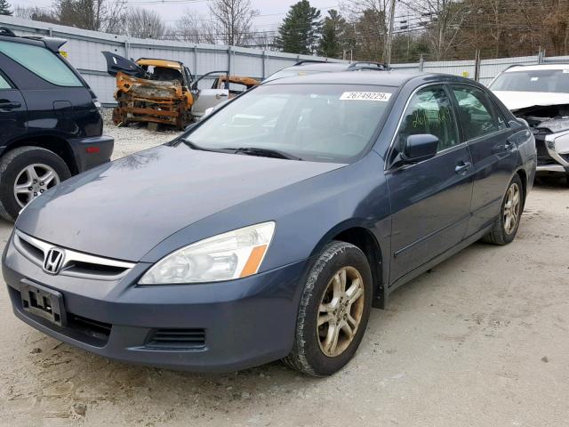 1HGCM56356A088113 - 2006 HONDA ACCORD SE GRAY photo 2