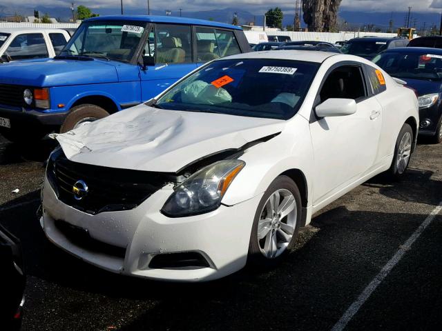 1N4AL2EP6DC204471 - 2013 NISSAN ALTIMA S WHITE photo 2