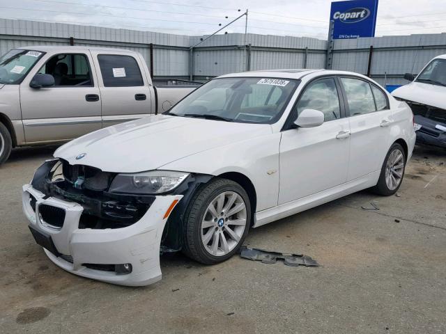 WBAPH5G58BNM80247 - 2011 BMW 328 I SULE WHITE photo 2