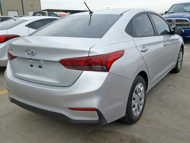 3KPC24A36JE024464 - 2018 HYUNDAI ACCENT SE GRAY photo 4