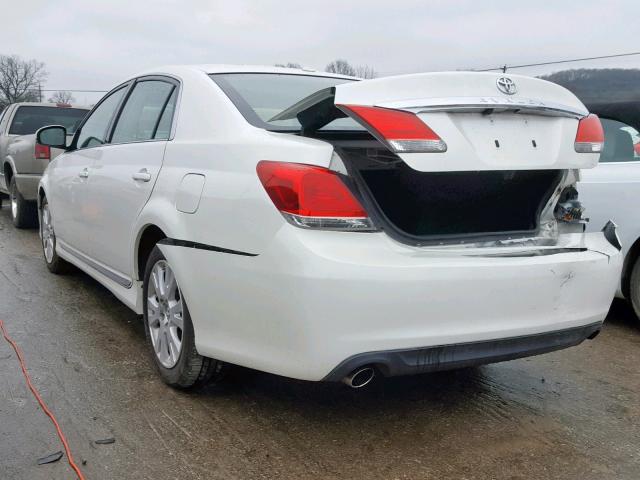 4T1BK3DBXBU418704 - 2011 TOYOTA AVALON BAS WHITE photo 3