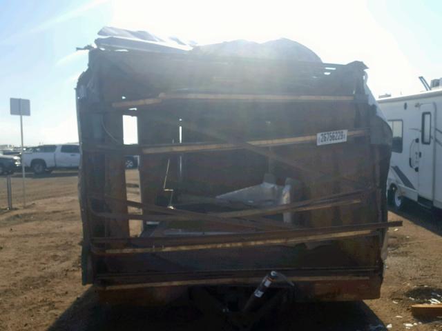 16GB24252A005179 - 2002 OTHR HAULMARK WHITE photo 9