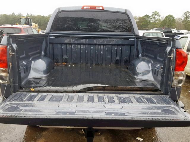 5TFDV54158X081132 - 2008 TOYOTA TUNDRA CRE GRAY photo 9