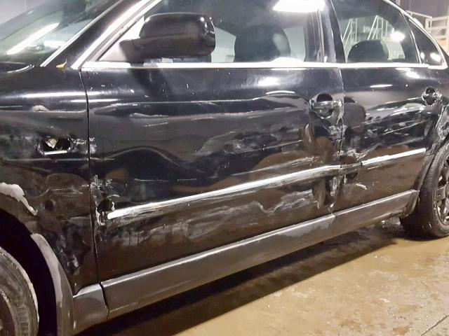 WVWRH63B81E124800 - 2001 VOLKSWAGEN PASSAT GLX 黑色 照片 9