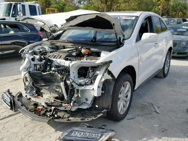 5J8TB3H58JL013136 - 2018 ACURA RDX TECHNO WHITE photo 2