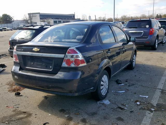KL1TD56E49B631800 - 2009 CHEVROLET AVEO LS BLACK photo 4