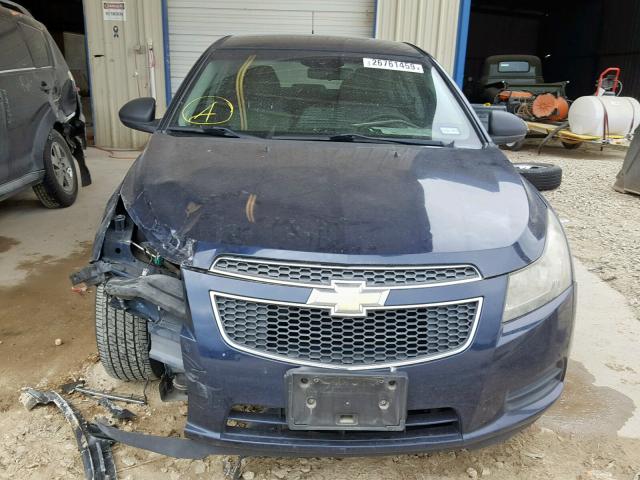 1G1PC5SH3B7101459 - 2011 CHEVROLET CRUZE LS BLUE photo 9