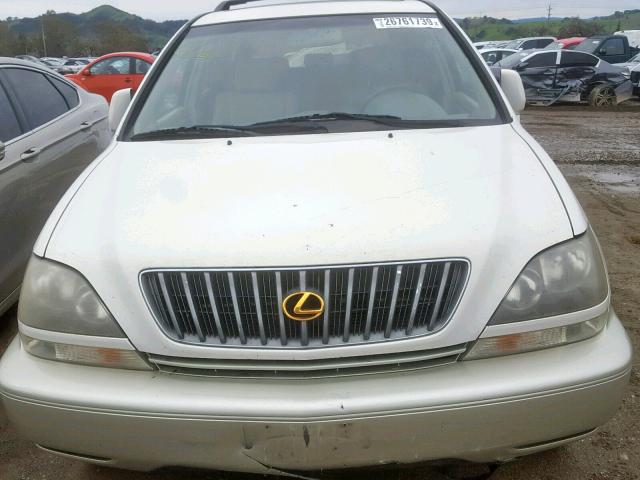 JT6HF10U3Y0133333 - 2000 LEXUS RX 300 WHITE photo 9