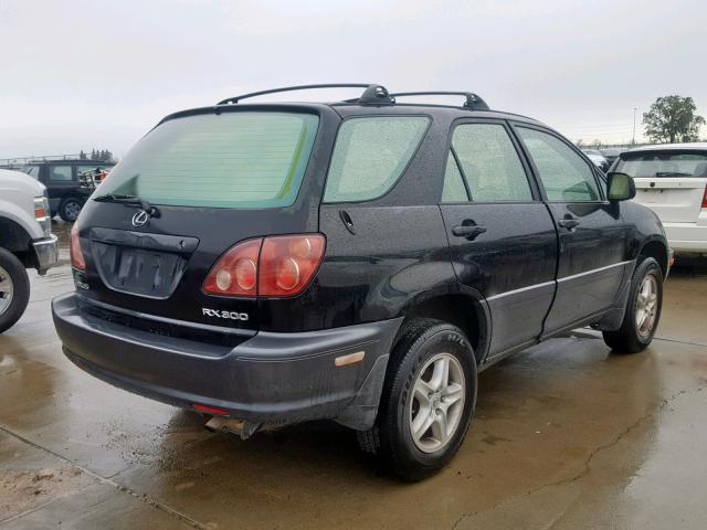 JT6HF10U1X0087872 - 1999 LEXUS RX 300 BLACK photo 4