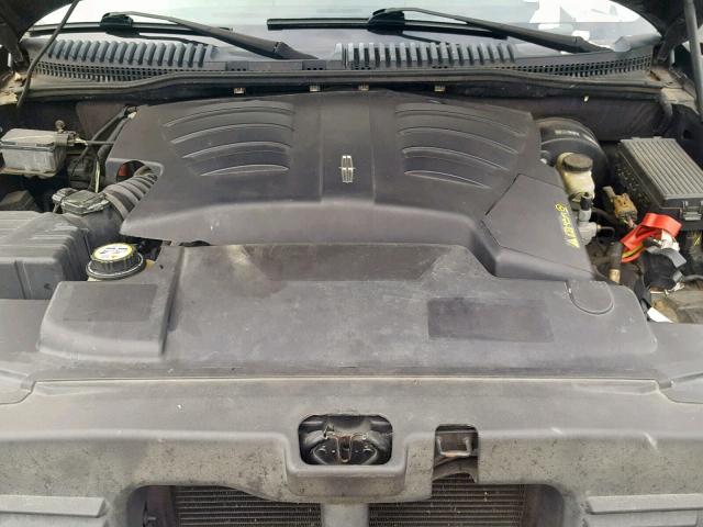 5LMEU68H44ZJ12284 - 2004 LINCOLN AVIATOR 黑色 照片 7