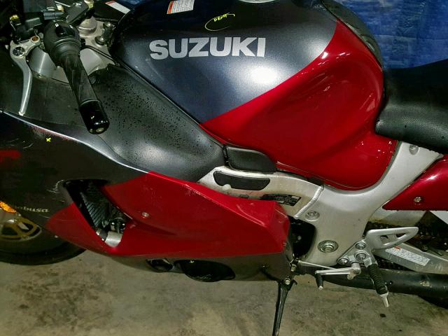 JS1GW71A6Y2100322 - 2000 SUZUKI GSX1300 R RED photo 7