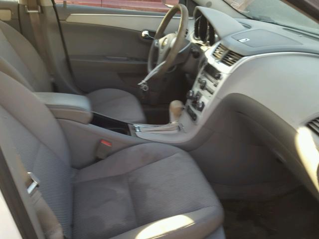 1G1ZA5EU7BF344303 - 2011 CHEVROLET MALIBU LS WHITE photo 5