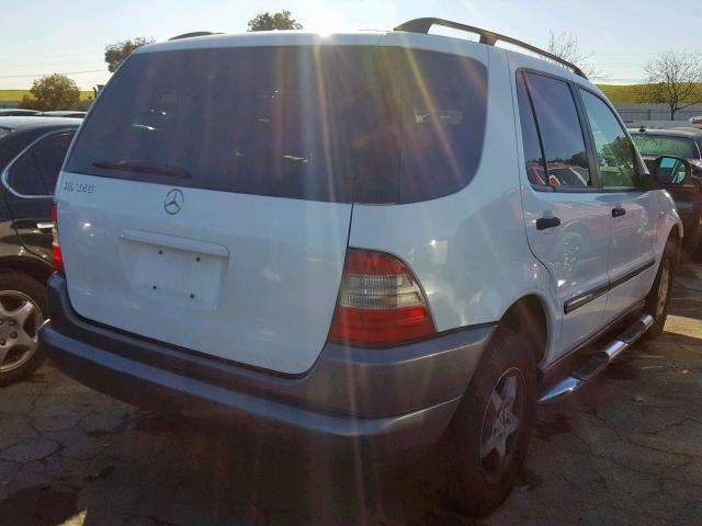 4JGAB54E4XA140084 - 1999 MERCEDES-BENZ ML 320 WHITE photo 4