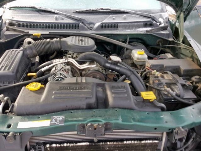 1B7HG48X22S605202 - 2002 DODGE DAKOTA QUA GREEN photo 7