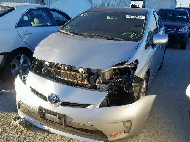 JTDKN3DP0E3049420 - 2014 TOYOTA PRIUS PLUG SILVER photo 2