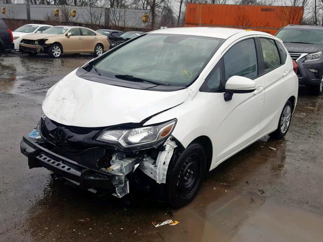 JHMGK5H54HS018960 - 2017 HONDA FIT LX WHITE photo 2