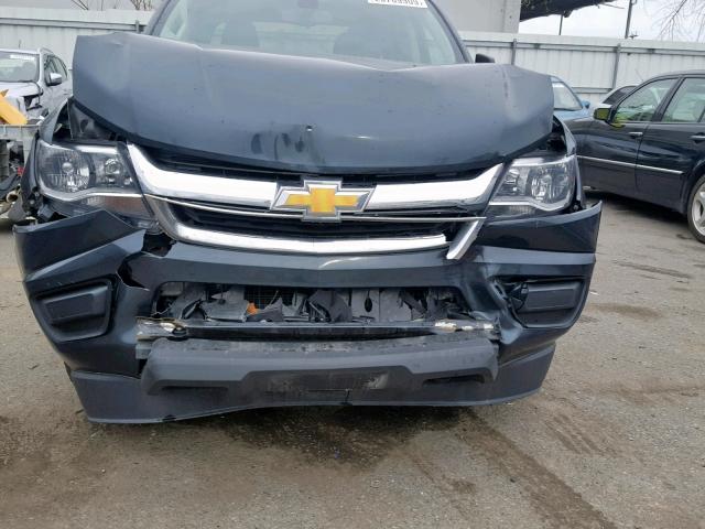 1GCGTCEN0J1100736 - 2018 CHEVROLET COLORADO L CHARCOAL photo 9