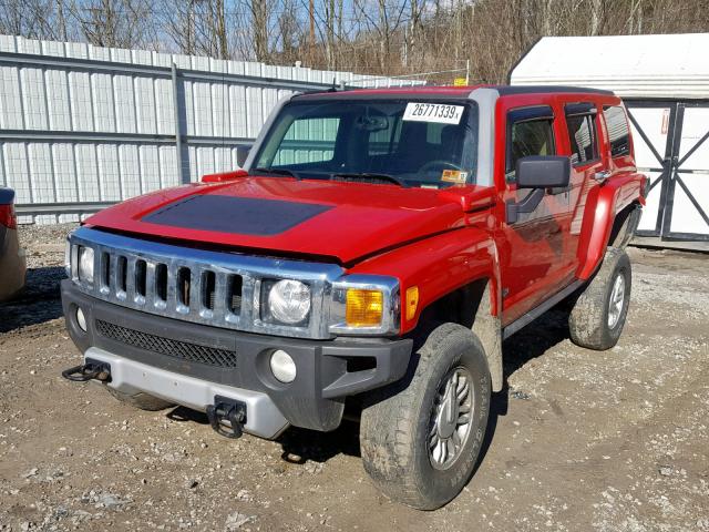 5GTEN13E288168569 - 2008 HUMMER H3 RED photo 2