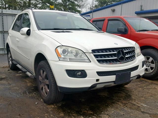 4JGBB86E87A153259 - 2007 MERCEDES-BENZ ML 350 WHITE photo 1