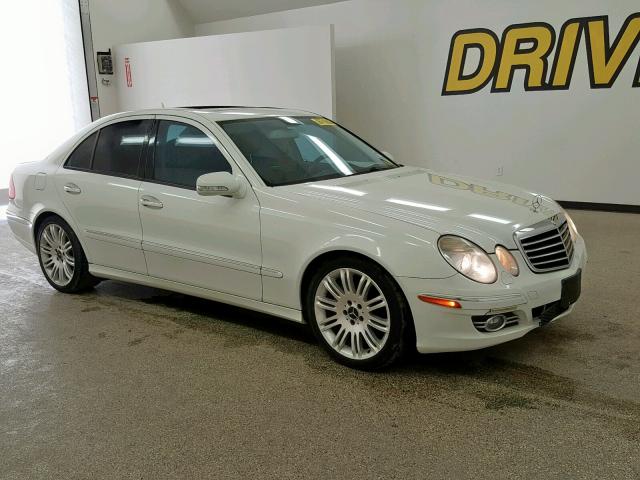 WDBUF56X47B030052 - 2007 MERCEDES-BENZ E 350 WHITE photo 1