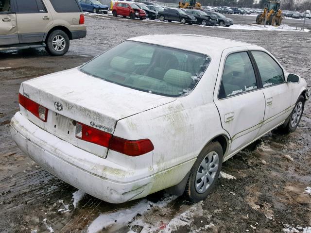 JT2BG22K0Y0432865 - 2000 TOYOTA CAMRY CE WHITE photo 4