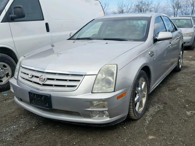 1G6DW677370180576 - 2007 CADILLAC STS SILVER photo 2